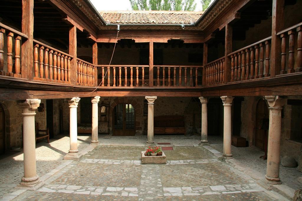 Posada De San Millan Sepulveda Exterior photo